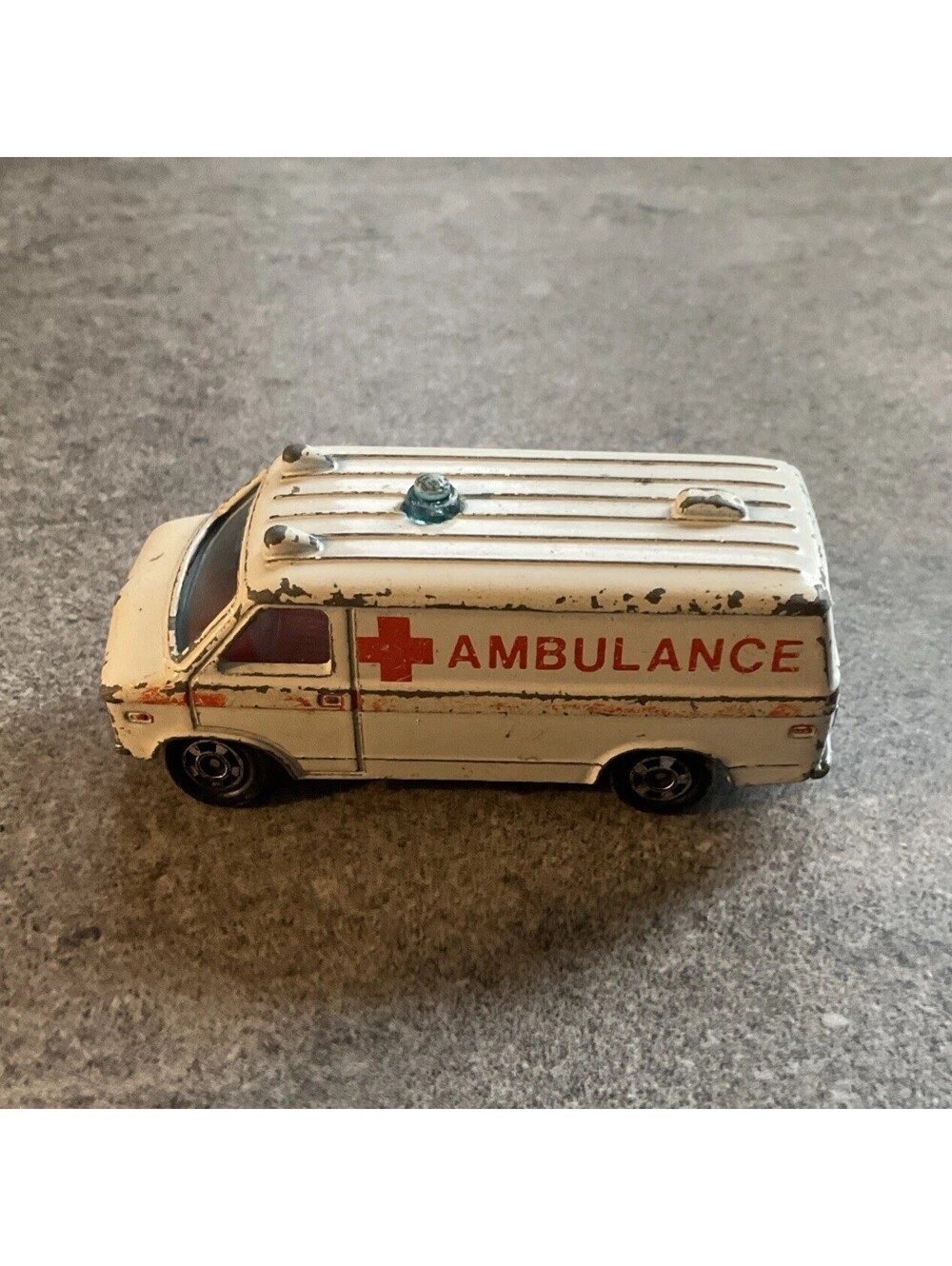 RARE Vintage 1/64 1977 Tomica Chevrolet Chevy Ambulance Van Bin O
